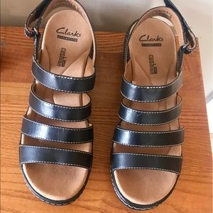 New Clarks Black Sandals 6.5